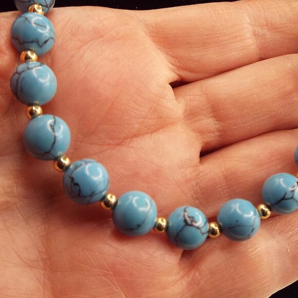 VINTAGE  6MM SPIDERWEB TURQUOISE STONE WITH 14K GOLD CLASP AND BEADS NECKLACE 16 - Picture 4 of 4